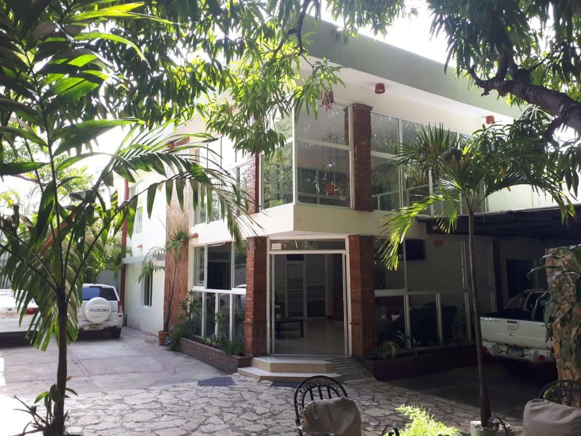 Hotel Alcaldeza - Garden House Maria Guadalupe Santo Domingo Dış mekan fotoğraf